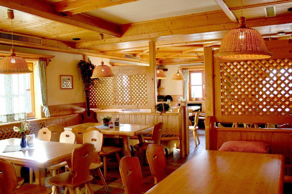 赞姆斯 察姆斯滑雪旅馆酒店 外观 照片